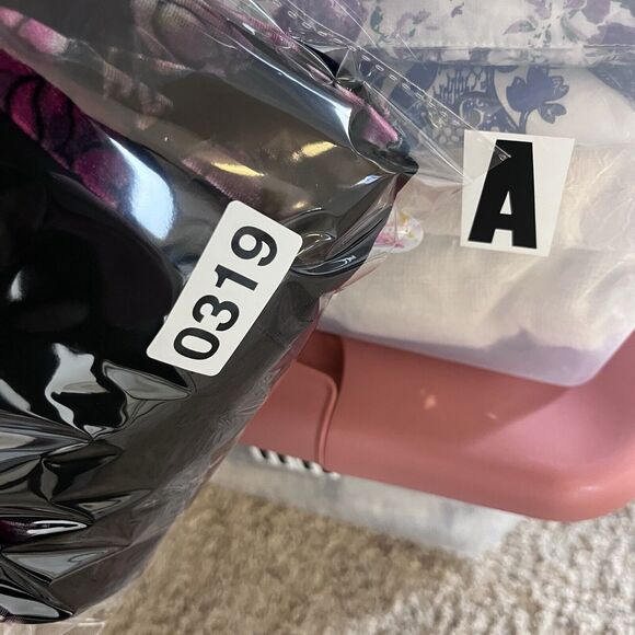 1 State Dress Womens Medium Mini Floral Velvet Velour Holiday Soft Whimsigoth - Picture 9 of 11